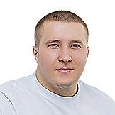 Врач Антипов Роман Олегович