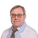Врач Бадажков Евгений Геннадьевич