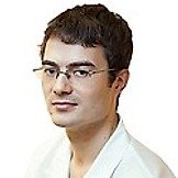 Врач Батаев Дмитрий Сергеевич