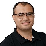 Врач Черников Марат Борисович