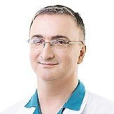 Врач Денисов Михаил Юрьевич
