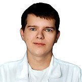 Врач Донис Игорь Константинович