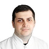 Врач Эседов Фазил Алисултанович