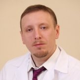 Врач Евменов Денис Анатольевич