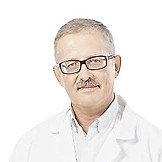 Врач Гензель Ростислав Львович
