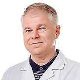Врач Гладкий Петр Алексеевич