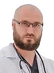 Врач Гончаров Денис Андреевич