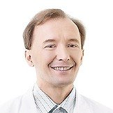 Врач Ибрагимов Ринат Равильевич