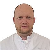 Врач Якасов Николай Васильевич
