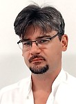 Врач Кантарбаев Евгений Кадирович