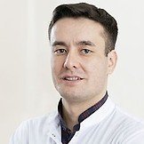 Врач Курманбаев Рустам Амангельдыевич