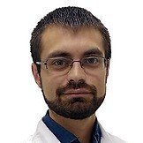 Врач Набиев Азиз Олегович