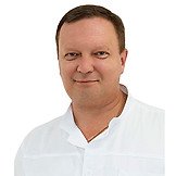 Врач Пчелинцев Евгений Викторович