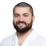 Врач Плугин Павел Сергеевич