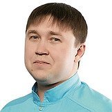Врач Померанцев Артур Андреевич