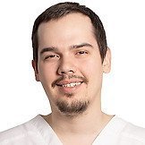 Врач Пузырев Денис Олегович