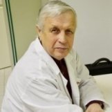 Врач Самойлов Геннадий Иванович