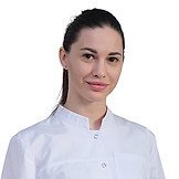 Врач Петрова (Савченко) Яна Олеговна