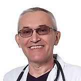 Врач Стадник Вадим Владимирович