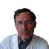Врач Тюков Олег Эрастович