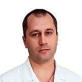 Врач Устинов Михаил Васильевич