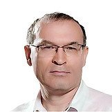 Врач Валиуллин Рустам Рашитович