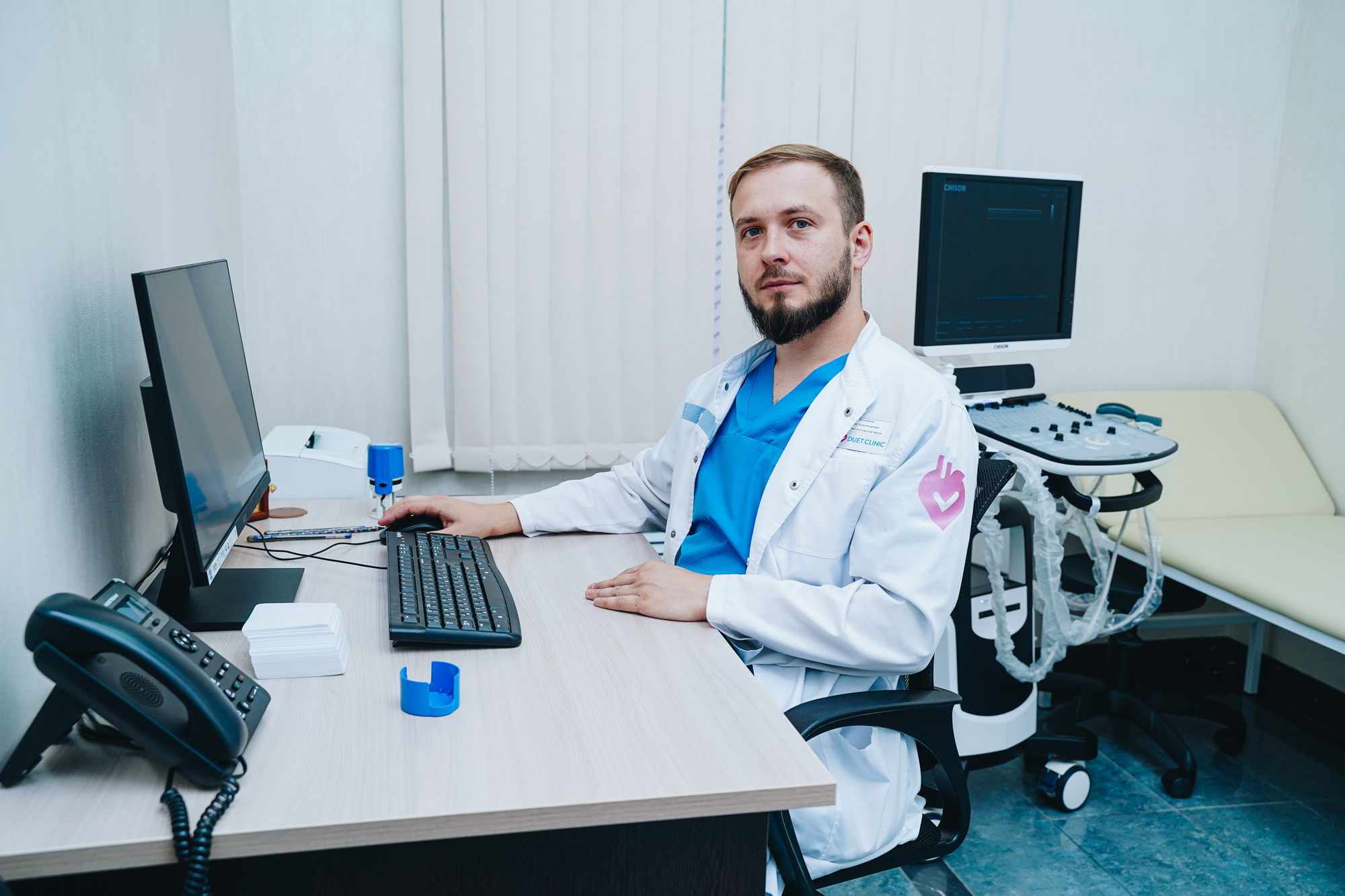 Дуэт Клиник на Ватутина